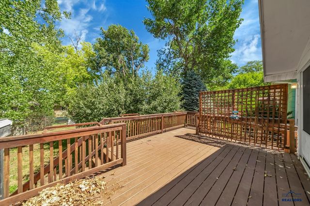 2718 W ST PATRICK, Rapid City, SD 57702