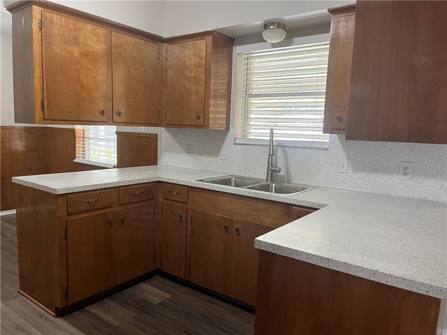 4438 Donegal Dr, Corpus Christi, TX 78413