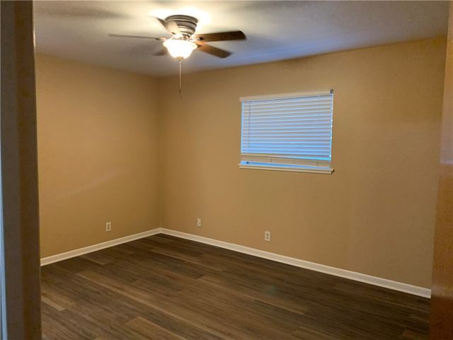 4438 Donegal Dr, Corpus Christi, TX 78413