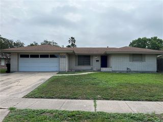 4438 Donegal Dr, Corpus Christi, TX 78413