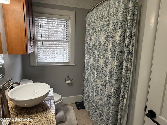 2518 Glenmary Ave, Louisville, KY 40204