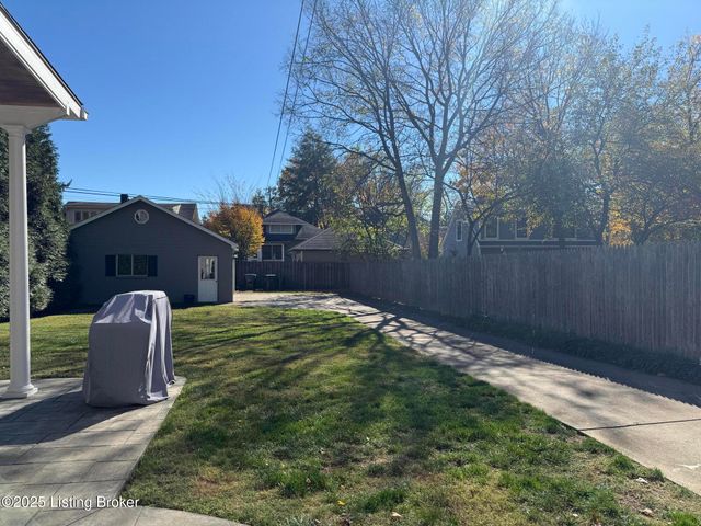 2518 Glenmary Ave, Louisville, KY 40204