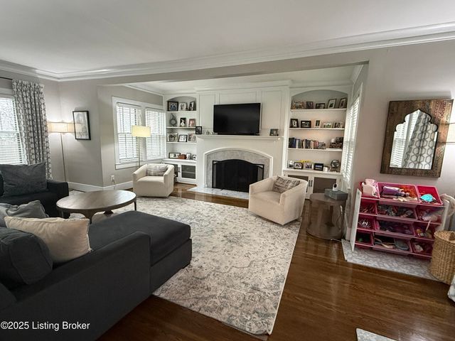 2518 Glenmary Ave, Louisville, KY 40204