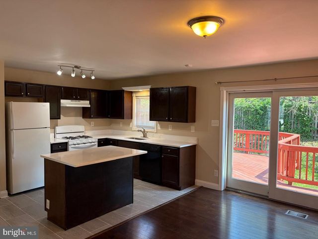 12435 TURTLE DOVE PL, Waldorf, MD 20602