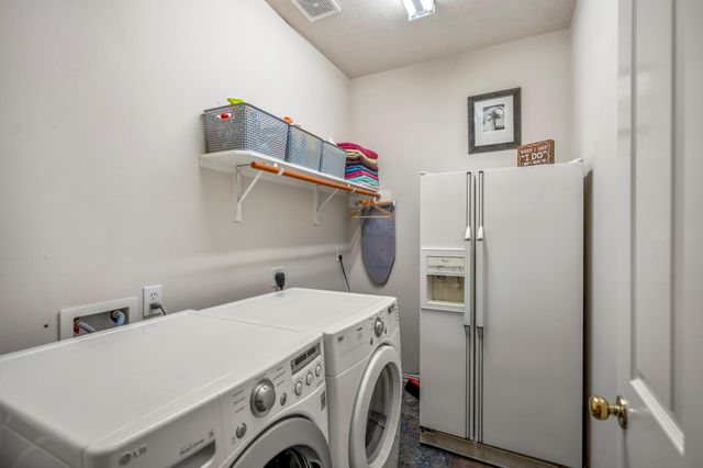 6811 Pinehearth Court, Spring, TX 77379