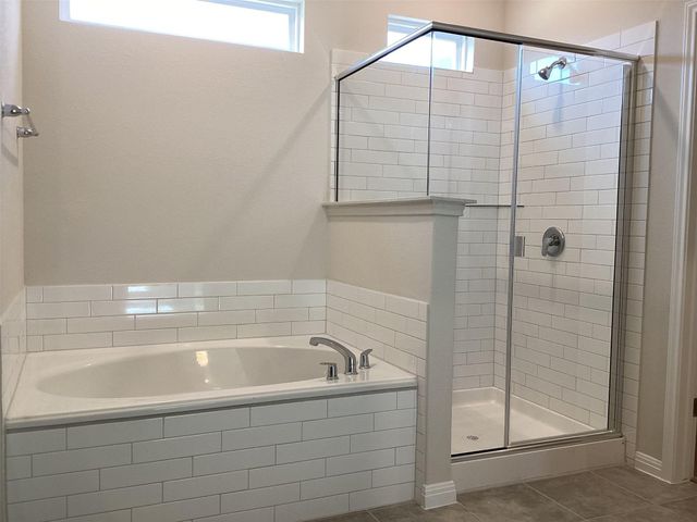 205 Woodrow LN, Liberty Hill, TX 78642