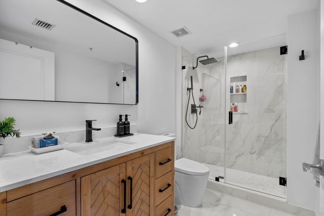 347 N New River Dr Drive E 1203, Fort Lauderdale, FL 33301