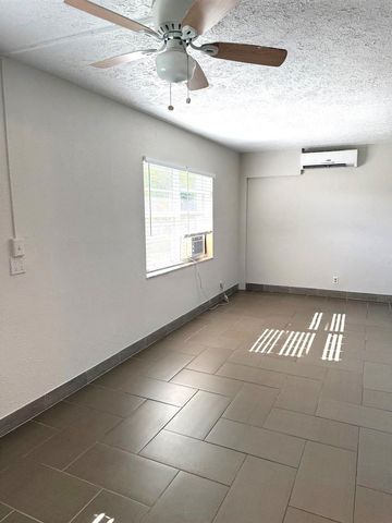 605 N Federal Highway 14, Lake Worth Beach, FL 33460