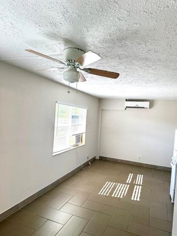 605 N Federal Highway 14, Lake Worth Beach, FL 33460
