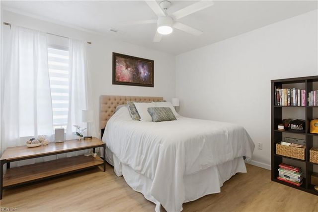 2956 Chestwood BND, Virginia Beach, VA 23453