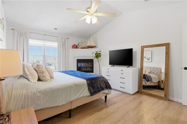 2956 Chestwood BND, Virginia Beach, VA 23453