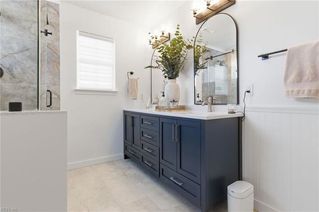 2956 Chestwood BND, Virginia Beach, VA 23453