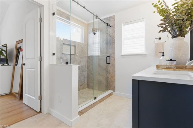 2956 Chestwood BND, Virginia Beach, VA 23453