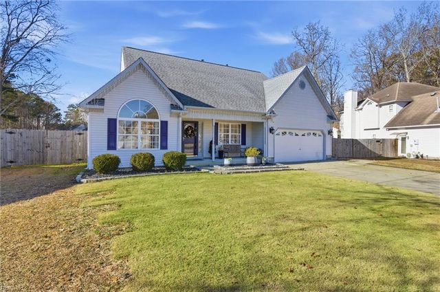 2956 Chestwood BND, Virginia Beach, VA 23453