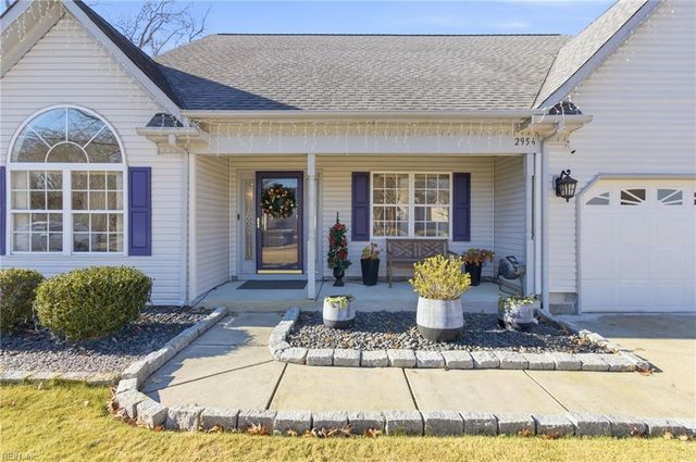 2956 Chestwood BND, Virginia Beach, VA 23453