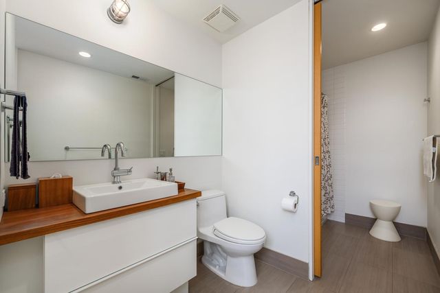2041 W ROSCOE Street PH, Chicago, IL 60618