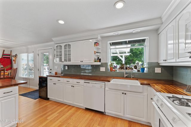 1406 Topaz Lane, Gardnerville, NV 89460