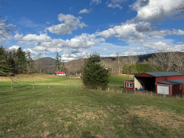 84 Luther Cain Drive, Suches, GA 30572