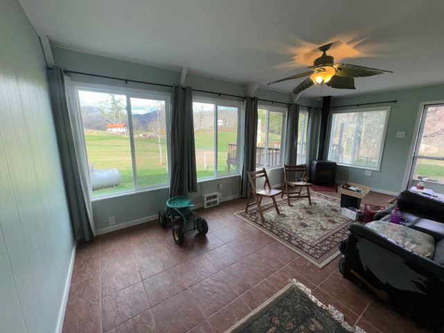 84 Luther Cain Drive, Suches, GA 30572