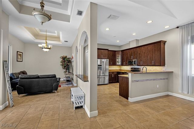 5243 SW 16th PL, Cape Coral, FL 33914