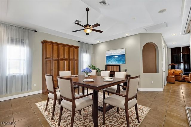 5243 SW 16th PL, Cape Coral, FL 33914