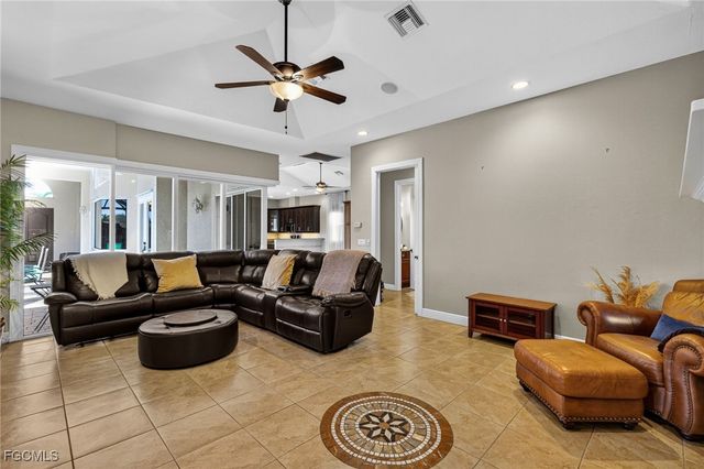 5243 SW 16th PL, Cape Coral, FL 33914