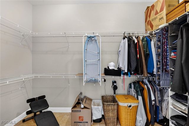 5243 SW 16th PL, Cape Coral, FL 33914