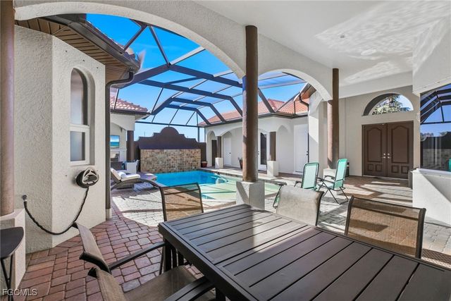 5243 SW 16th PL, Cape Coral, FL 33914