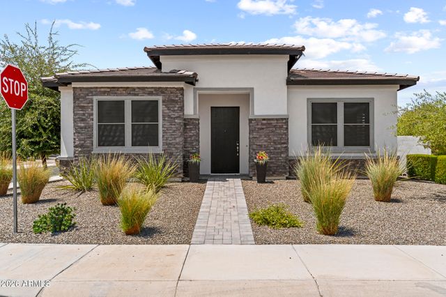 17376 W WILDWOOD Street, Surprise, AZ 85388