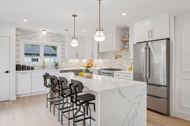 5801 Fremont Avenue S, Minneapolis, MN 55419