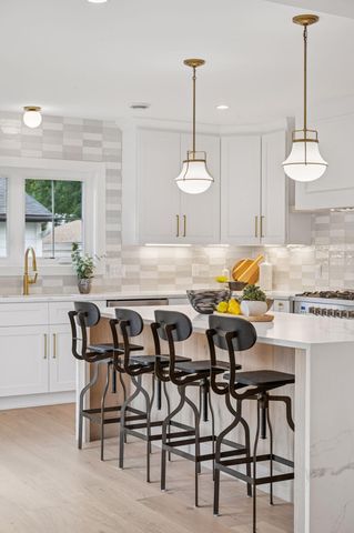 5801 Fremont Avenue S, Minneapolis, MN 55419