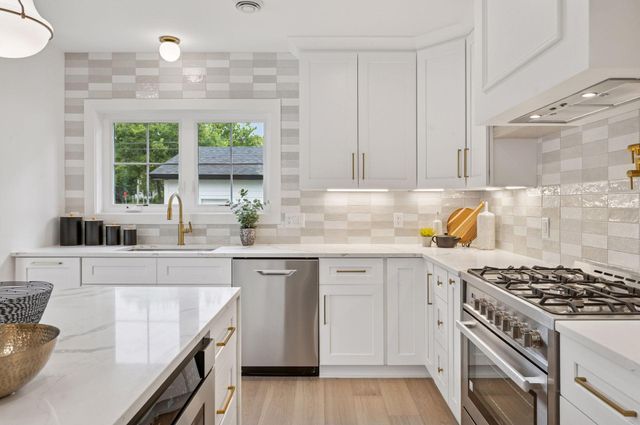 5801 Fremont Avenue S, Minneapolis, MN 55419