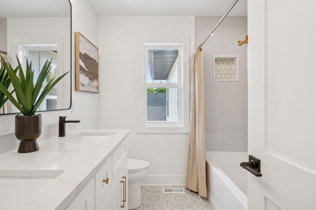 5801 Fremont Avenue S, Minneapolis, MN 55419