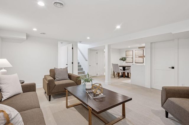 5801 Fremont Avenue S, Minneapolis, MN 55419