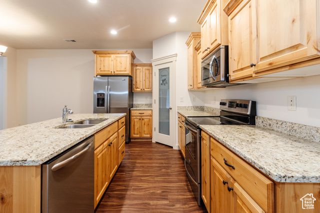 651 E 20 S, Hyrum, UT 84319