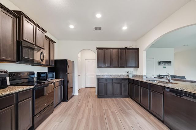15311 Crescent Brookfield Drive, Humble, TX 77396