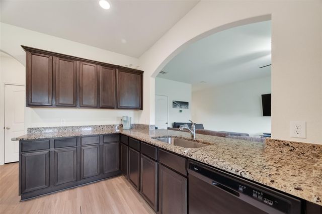 15311 Crescent Brookfield Drive, Humble, TX 77396