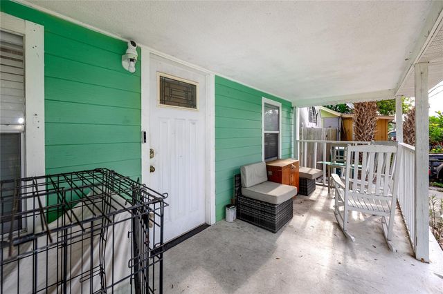 1250 LAKEVIEW ROAD, Clearwater, FL 33756