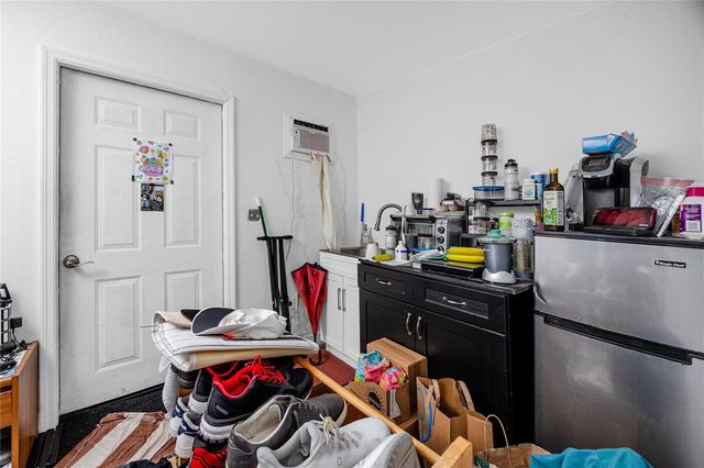 1250 LAKEVIEW ROAD, Clearwater, FL 33756