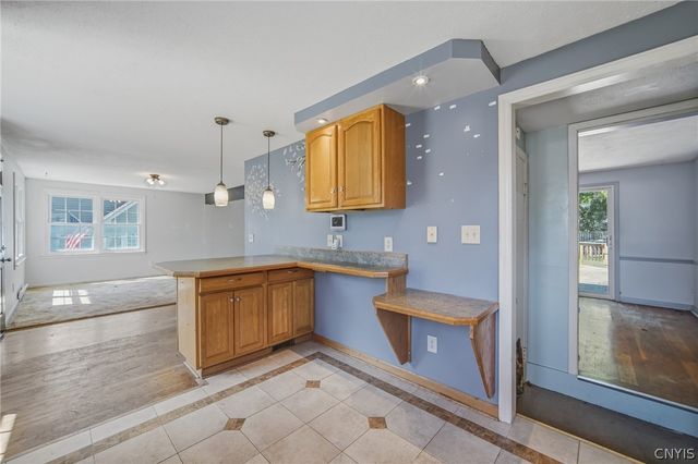 162 Pine Tree Drive, Clay, NY 13212