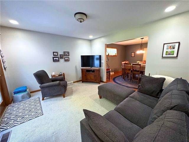 17 Forest Glen Drive, Pine Twp, PA 16127