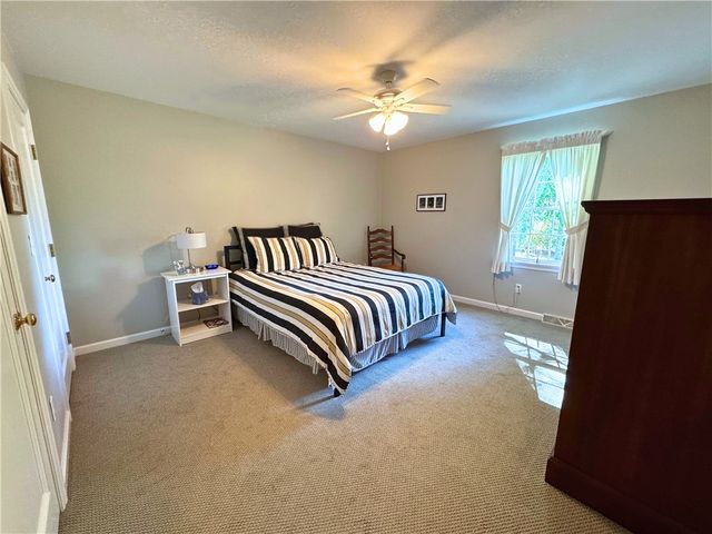 17 Forest Glen Drive, Pine Twp, PA 16127