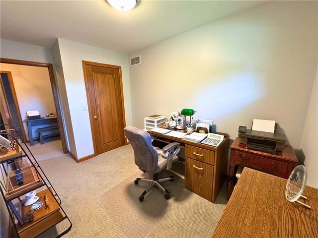 17 Forest Glen Drive, Pine Twp, PA 16127