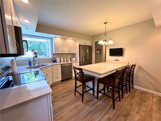 17 Forest Glen Drive, Pine Twp, PA 16127