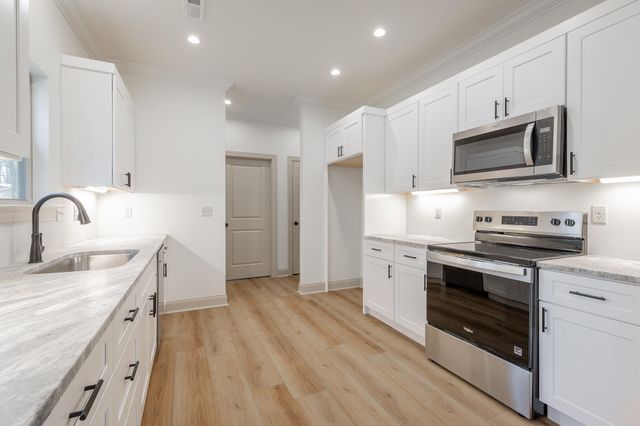 206 Wheeler Avenue, Chickamauga, GA 30707