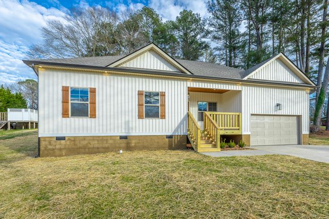 206 Wheeler Avenue, Chickamauga, GA 30707