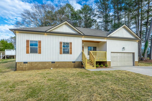 206 Wheeler Avenue, Chickamauga, GA 30707