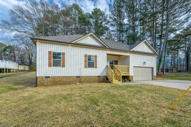 206 Wheeler Avenue, Chickamauga, GA 30707