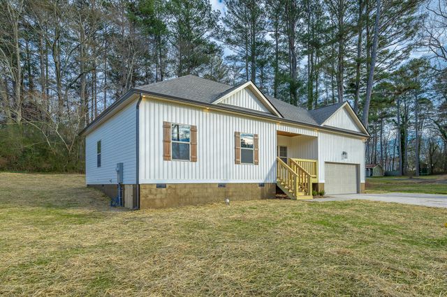 206 Wheeler Avenue, Chickamauga, GA 30707