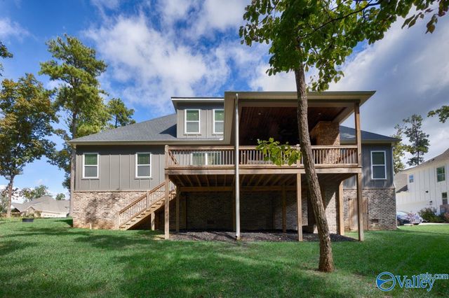 40 Ridge Bluff Circle, Huntsville, AL 35803